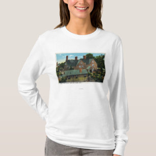 Baksidaen beskådar av huset av sju gavlar t-shirt