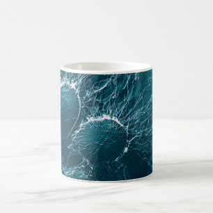 Bakterie- celler av staphylococcusen - aureus slut kaffemugg