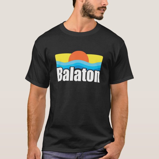 Balaton Sjö Retro Magyarország Ungern T Shirt (Framsida)