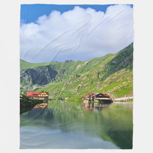 Balea sjö reflektion – Karpatisk alpin tryck Fleecefilt (Framsidan)