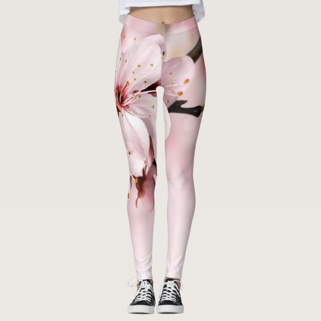 balkar plorerar foto av modern svart chic leggings (Framsida)