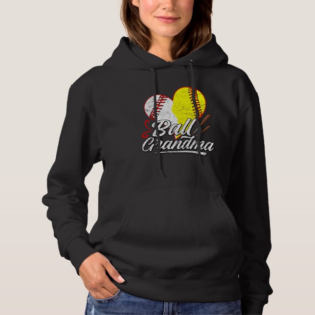 Ball Grandma Baseball Softball Mom Heart Womens Mo T Shirt (Framsida)