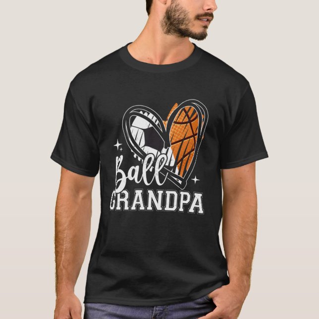 Ball Grandpa Soccer Basketball Heart Father s Day T Shirt (Framsida)