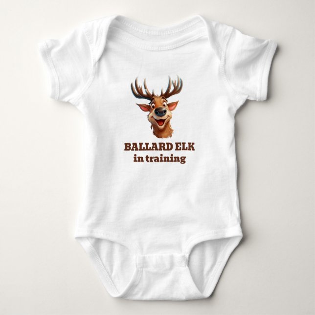 Ballard Elk in Training T Shirt (Framsida)