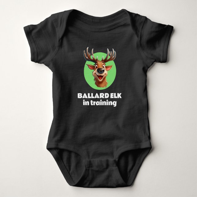 Ballard Elk in Training T Shirt (Framsida)