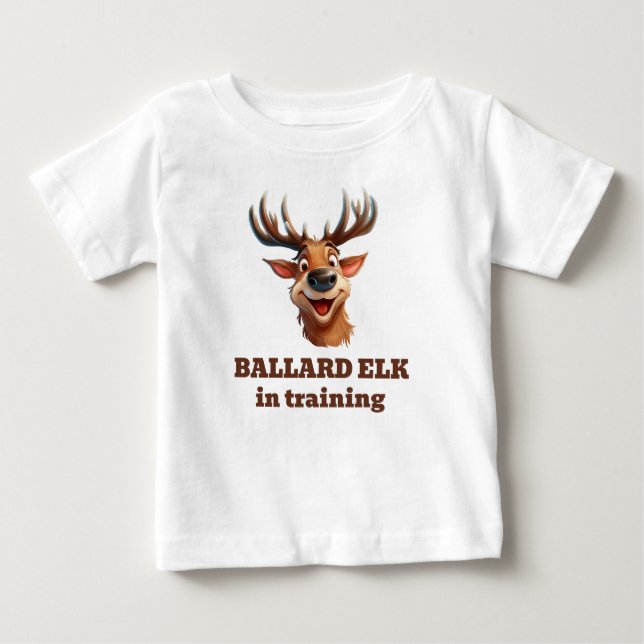 Ballard Elk in Training T Shirt (Framsida)