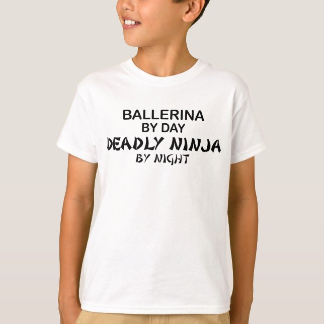 Ballerina dödliga Ninja vid natt Tee (Framsida)