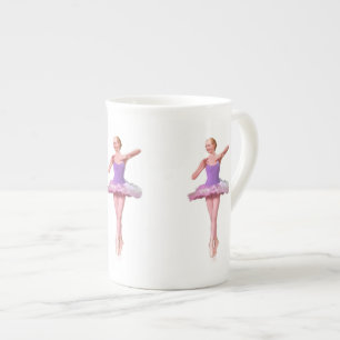 Ballerina i lila- och vitbenporslinmugg benporslin mugg
