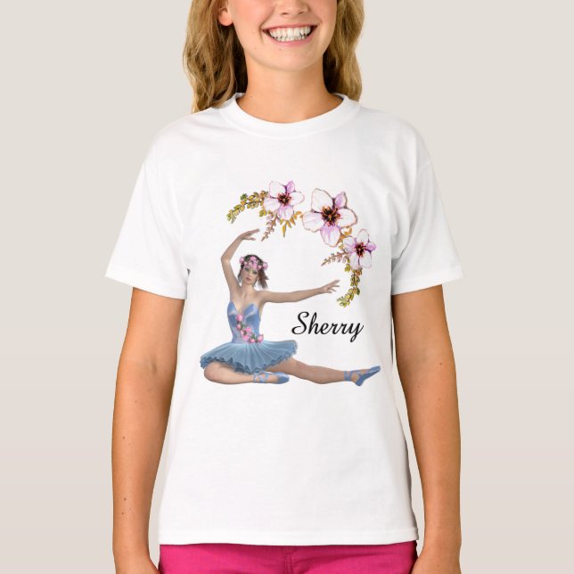 Ballerina in Blue Personal Namn Rosa Flowers T Shirt (Framsida)