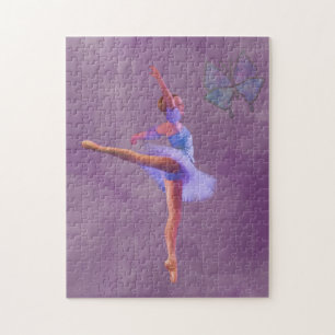 Ballerinaen i Arabesque placerar i lilor och blåt Pussel