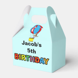 Ballongen barns födelsedag party anpassat efter pa presentaskar