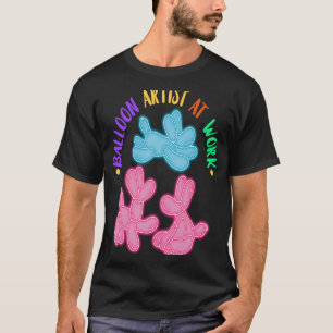 Ballongkonstnärer i arbetsballongen för att dubbel t shirt