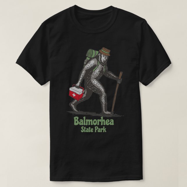 Balmorhea State Park Texas TX Hiking Bigfoot Sasqu T Shirt (Design framsida)