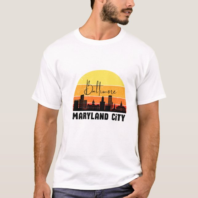Baltimore Maryland City Skyline Sunset Retro Graph T Shirt (Framsida)