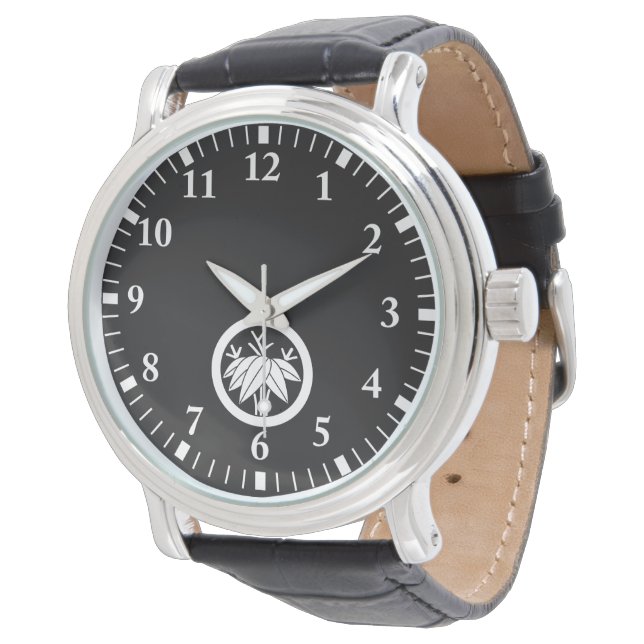 Bambu med rot i cirkel armbandsur (Vinklad)