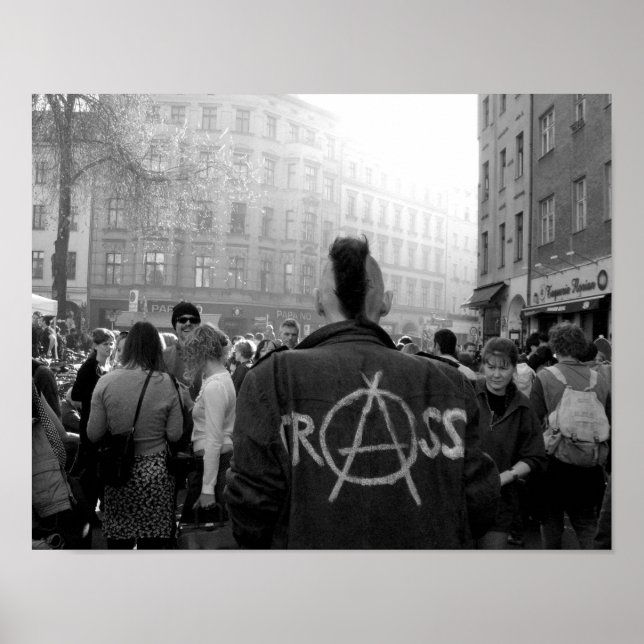 Band & W Fine Art Photography Berlin Punk Poster (Framsidan)