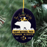 Banff National Park Canada Vintage Distress Julgransprydnad Keramik<br><div class="desc">Banff nationalpark Distress-design. Parken är Kanadas första nationalpark och ingår i Kanadas världskulturarv i Rocky Mountain Parker.</div>