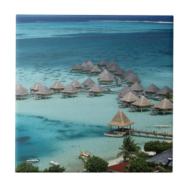 Bangalower på Beachcomber Hotel Kakelplatta (Framsidan)