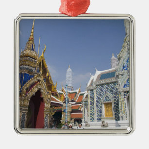 Bangkok, Thailand. Bangkoks stora palats Julgransprydnad Metall