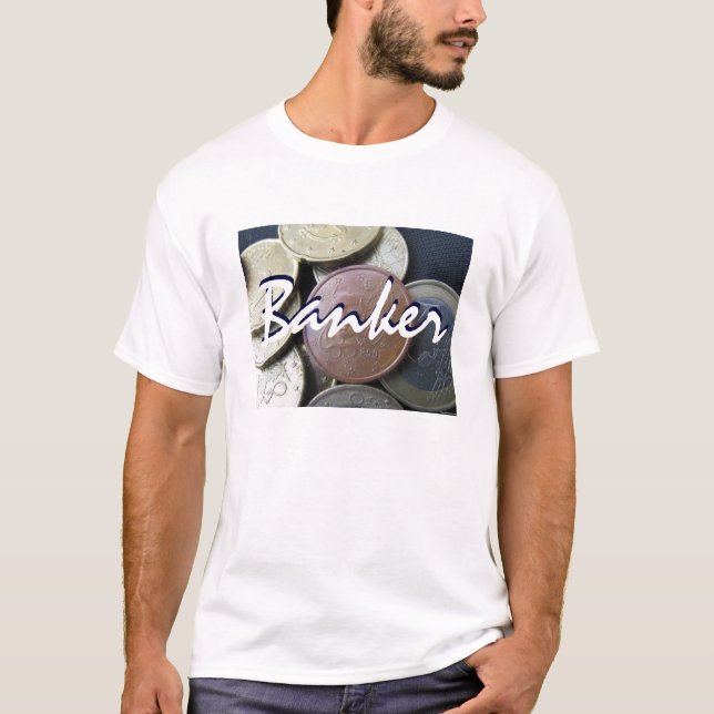 Banker i Dirty Blue Tee Shirt (Framsida)