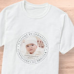 Baptism Välkomna till kristendomen Foto T Shirt<br><div class="desc">Den här enkla och klassiska designen består av serif-typografi och lägger till ett anpassningsbar-foto. "Välkomna till kristendomen" cirklar fotot av baby,  barn osv.</div>
