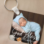 Baptism Välsigna dig Simple Elegant Modern Baby Ph Nyckelring<br><div class="desc">Den här enkla och moderna designen består av serif-typografi och lägger till foton från anpassningsbarna,  lägg till baby namn och månad och år av baptism</div>