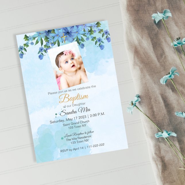 Baptisminbjudan för blå Blommigt Inbjudningar (Blue Floral Baptism Invite)
