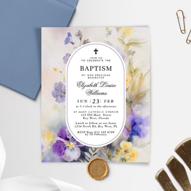 Baptisminbjudan om budgeterad Lila och Gult (Skapare uppladdad)