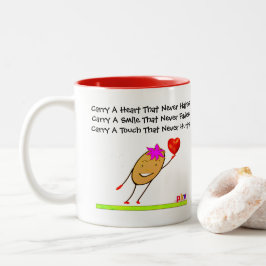 Bär ett hjärta som aldrig träffar Två-Tonad mugg