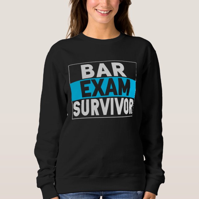 Bar Exam Survivor Law School Graduation New Lawyer T Shirt (Framsida)