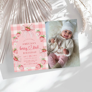 Bär Första söta 1-års födelsedag Jordgubb Foto Inbjudningar