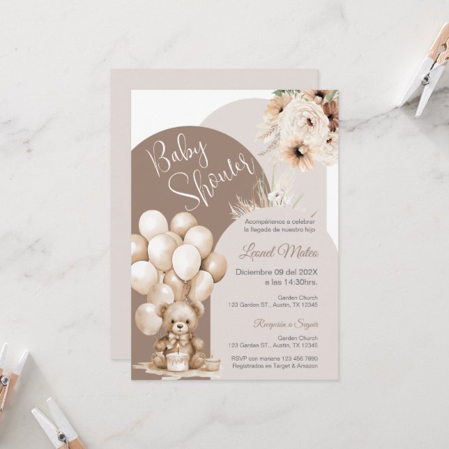 Bär inbjudan till den spanska babyskidungen (Fram/Back In Situ)