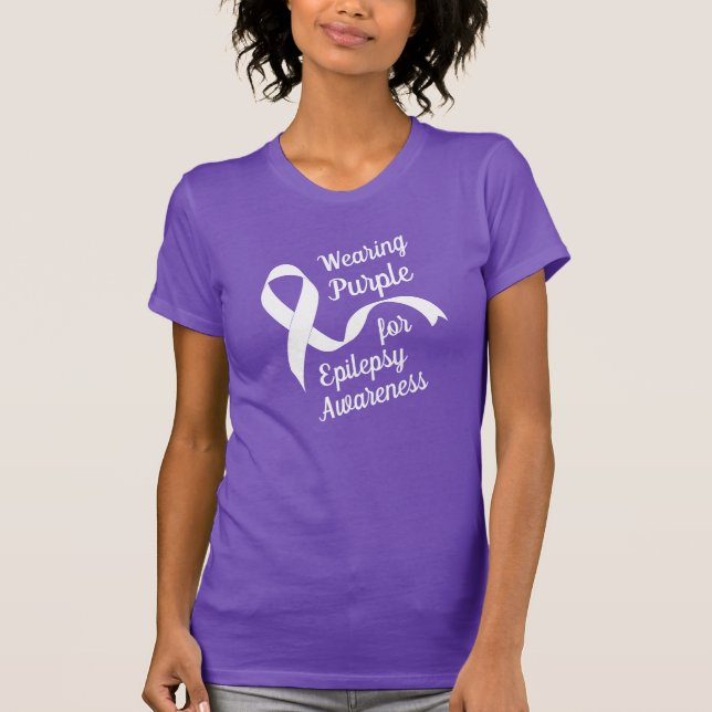 Bär lila för epilepsimedvetenhet t shirt (Framsida)