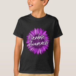 Bär lila överdosmedvetenhetspresenter för överleva t shirt