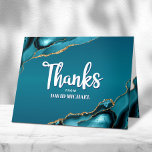 Bar Mitzvah Modern Turkos Ombre Agat Skrift Tack Kort<br><div class="desc">Se till att din favorit Bar Mitzvah visar sin uppskattning till alla som stödde hans milstolpe! Skicka ut detta coola, unika, moderna, personliga tackkort. Vit handskriven skrift och fet sans serif-typografi överlagras en djup tealblå ombre-bakgrund med turkosblå agataccentuerad med falska guldådror. Ytterligare turkosblå agat och en falsk guld-Davidsstjärna, tillsammans med...</div>