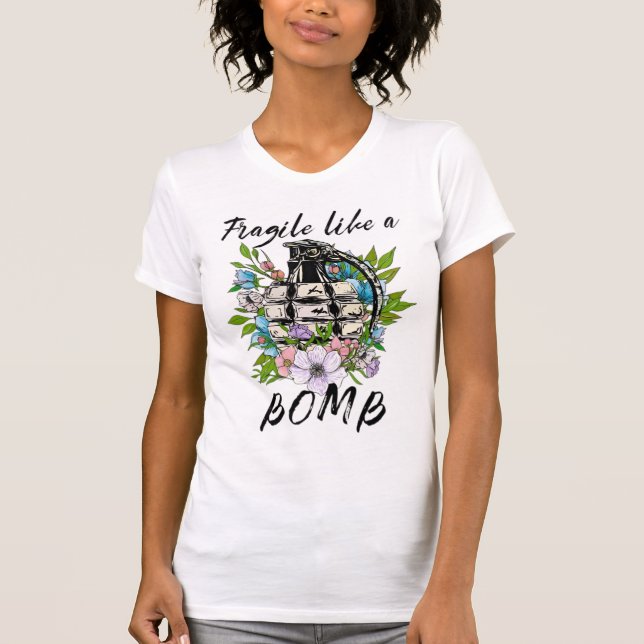 Bär som en bomb t shirt (Framsida)
