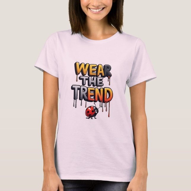 Bär trenden: Färgrik droppande typografi T Shirt (Framsida)
