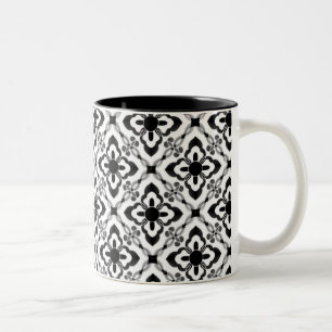 Bara Dazzling Damask Mugg, Black and White Två-Tonad Mugg