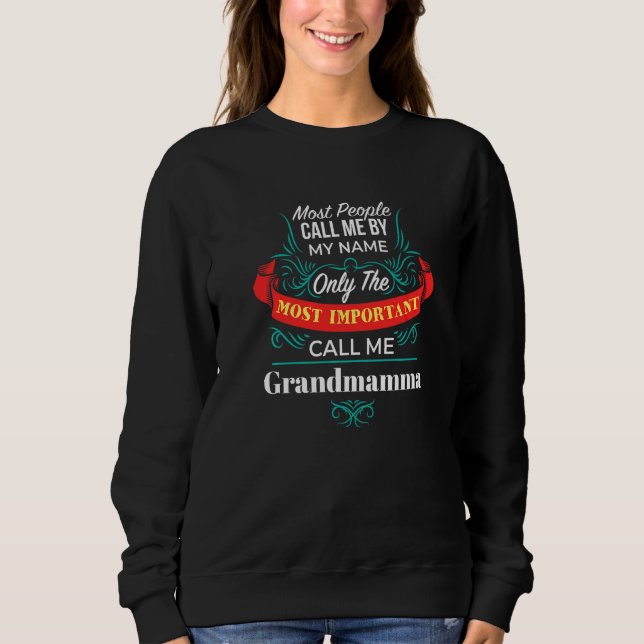 Bara De Viktigaste Kallar Mig Farmor Familj  T Shirt (Framsida)