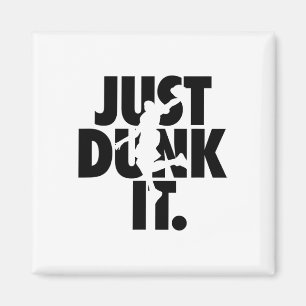 Bara Dunk It Sketll Silhouette Magnet