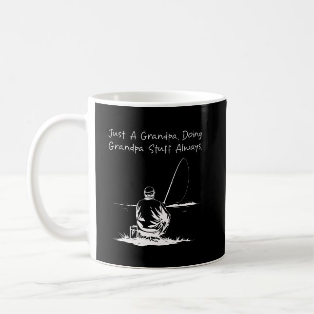 Bara en farfar som gör farfarsgrejer, alltid rolig kaffemugg (Vänster)