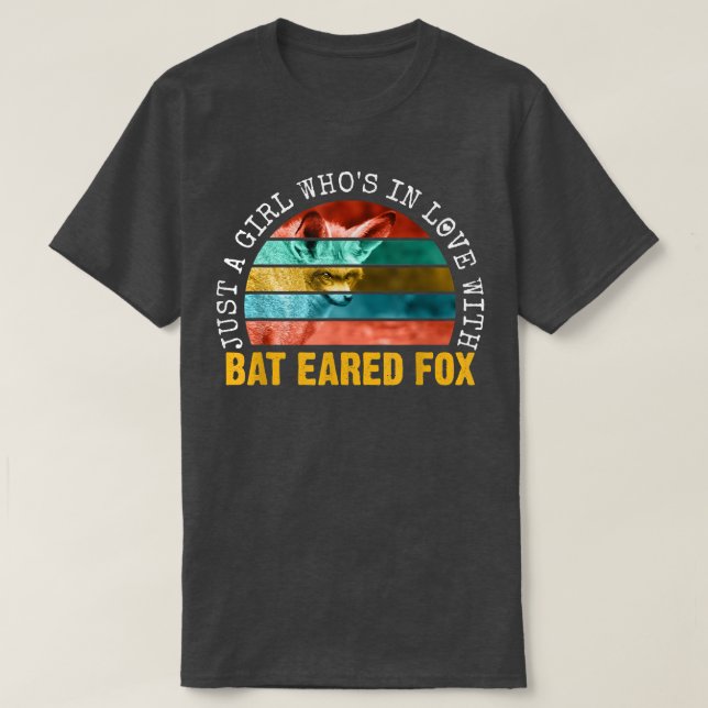 Bara en flicka som i kärlek med fladdermus fruktad t shirt (Design framsida)
