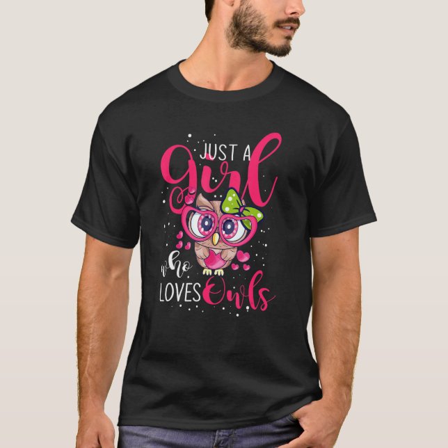 Bara en flicka som Kärlek äger Uggla T Shirt (Framsida)