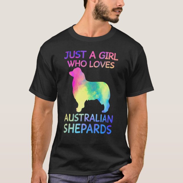 Bara en flicka som Kärlek Australian shepherd Hund T Shirt (Framsida)