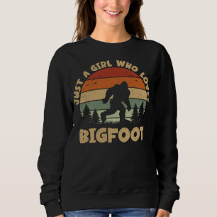 Bara en flicka som Kärlek Bigfoot Funny Retro Vint T Shirt