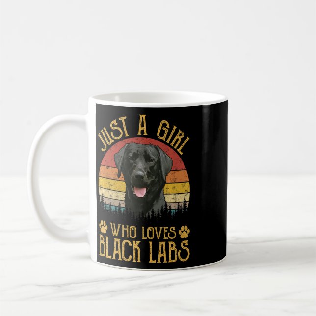 Bara en flicka som Kärlek Black Labrador Retriev Kaffemugg (Vänster)