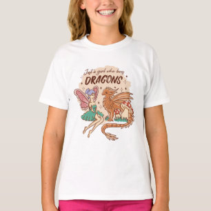 Bara en flicka som Kärlek dricker Fairy T Shirt