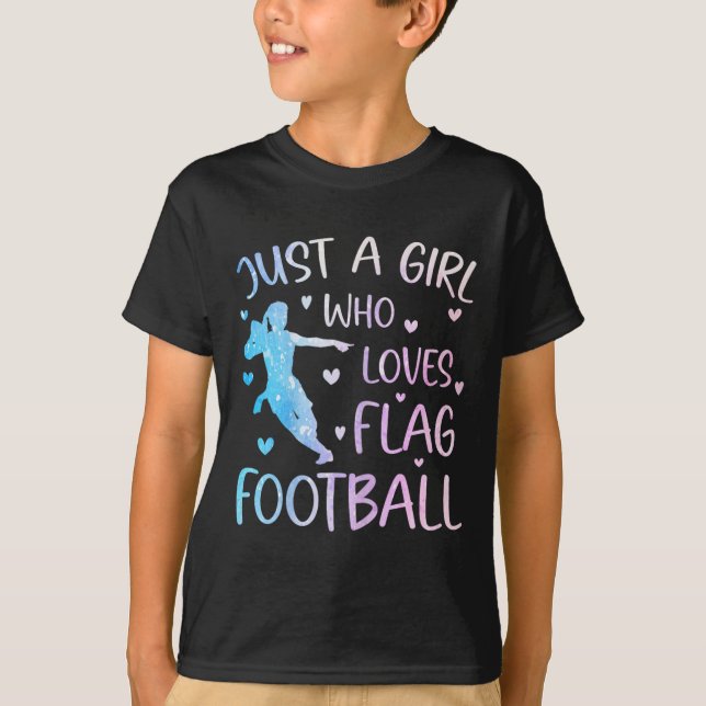Bara en flicka som Kärlek Flagga Football Ljuny sä T Shirt (Framsida)