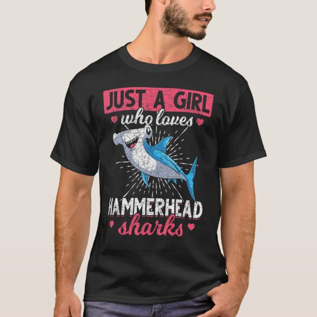 Bara en flicka som Kärlek Hammerhead Sharks Predat T Shirt (Framsida)