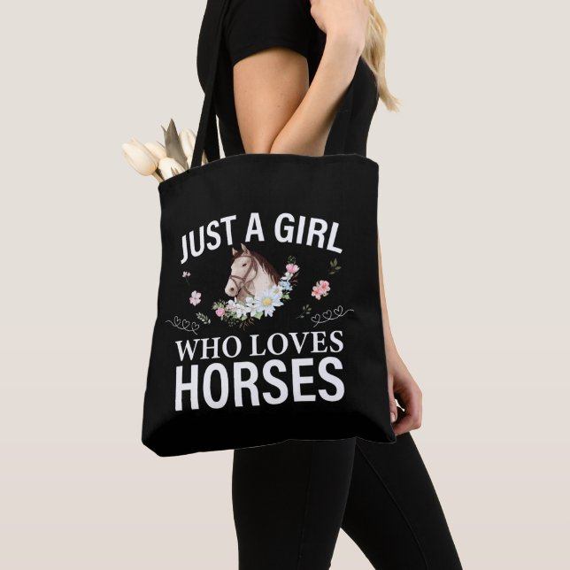 Bara en flicka som Kärlek Horses Blommigt Tygkasse (Närbild)